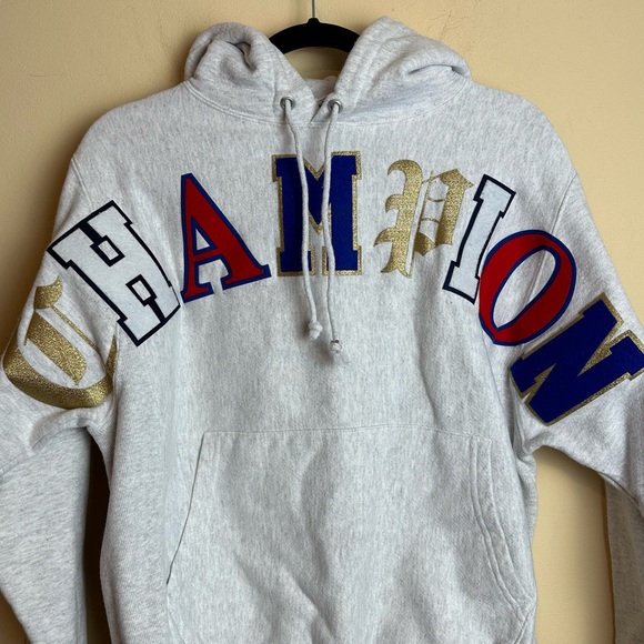 Champion Reverse Weave Old English Hoodie Pullover Sweatshirt Men’s Size Small - Picture 4 of 16